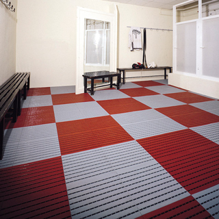 Seguridad y medio ambiente / Alfombras y suelos / Para zonas húmedas / Suelos Para Vestuarios